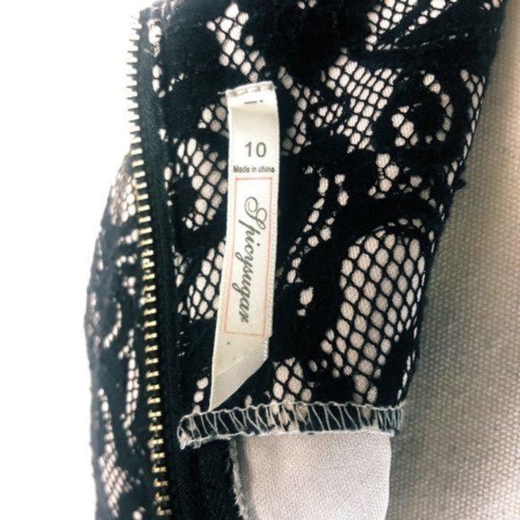SPICYSUGAR Black Sleeveless Top size 10 Floral Lace Blouse Polyester Ble… - Picture 5 of 7